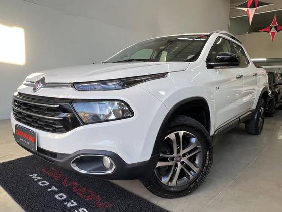 FIAT TORO 2.4 16V MULTIAIR FLEX VOLCANO AT9